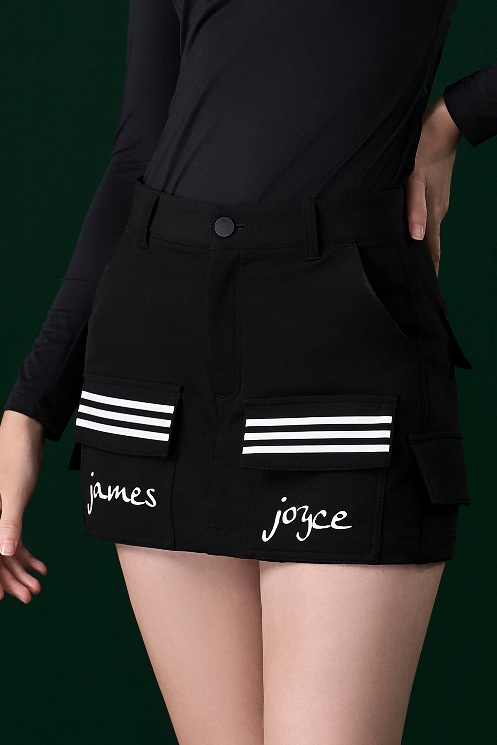 蝴蝶结黑色裙子