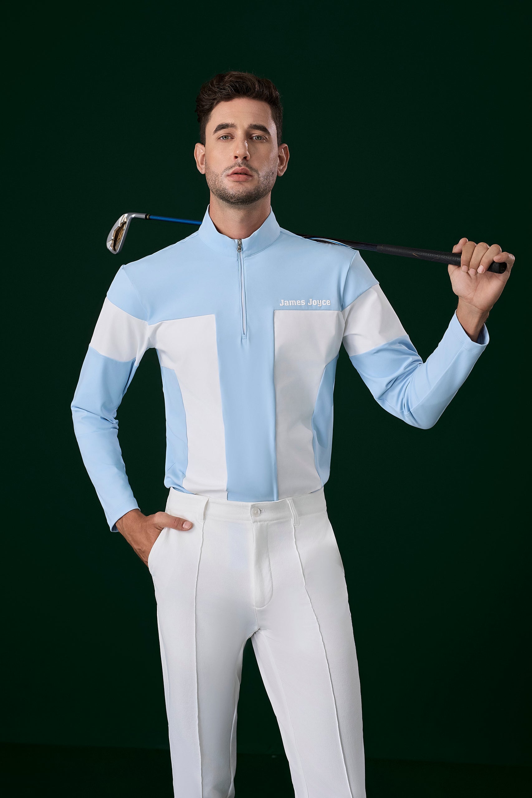 蓝白色男士衬衫