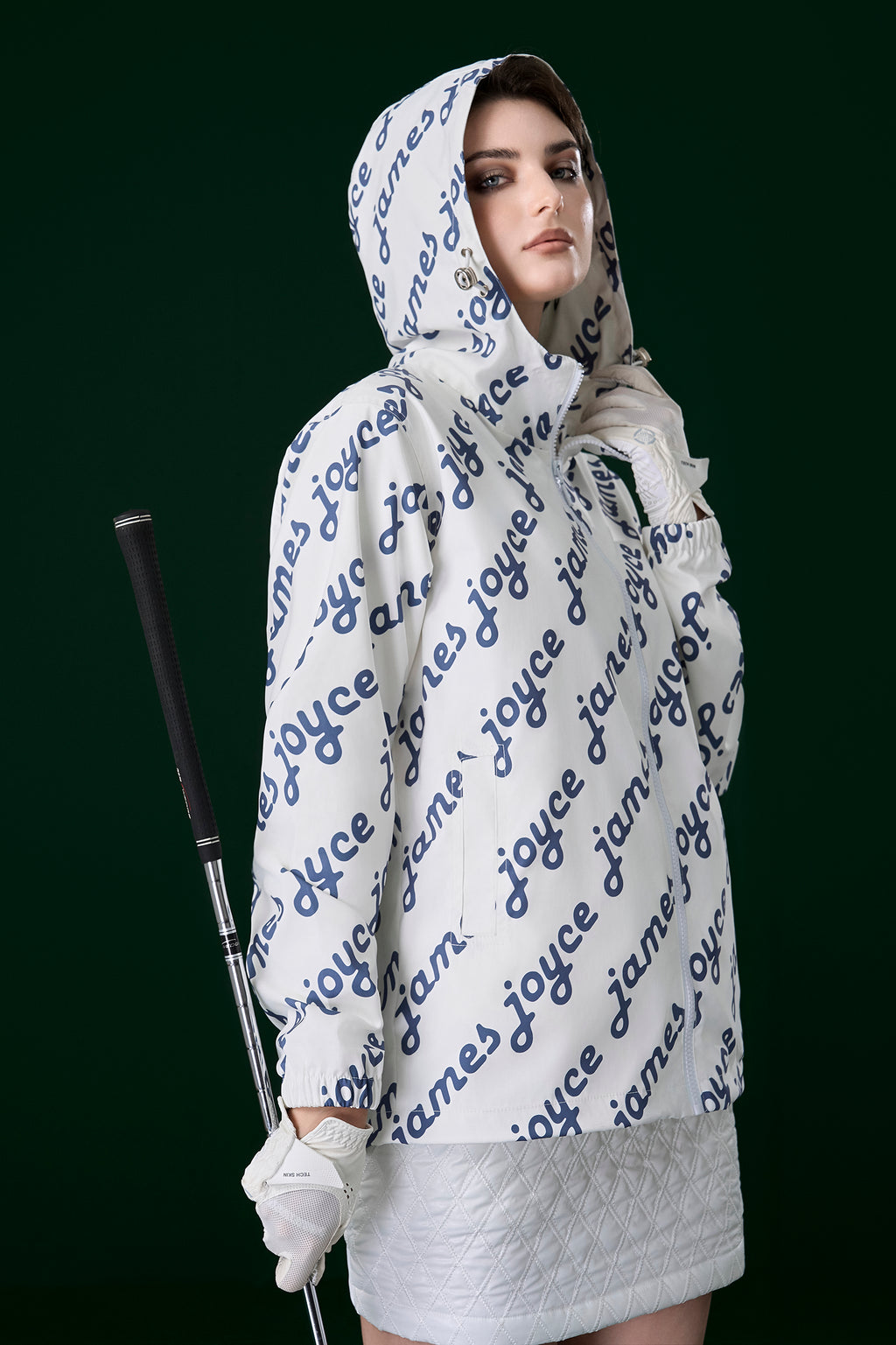 여성 FW'23 화이트 재킷