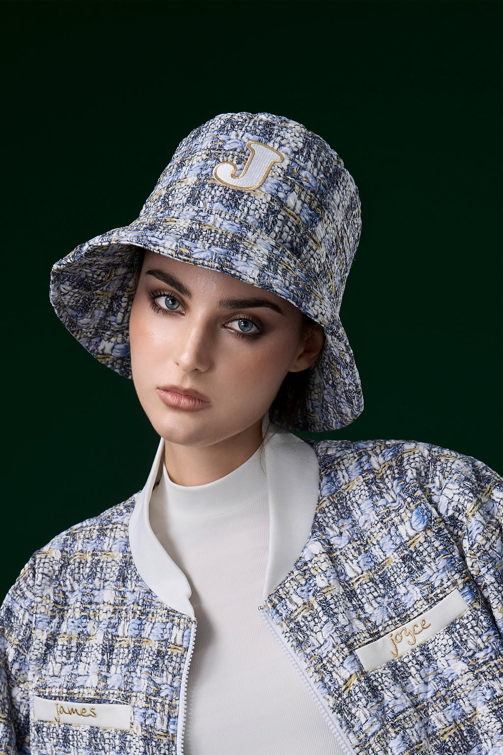 Women Quilting Tweet Hat