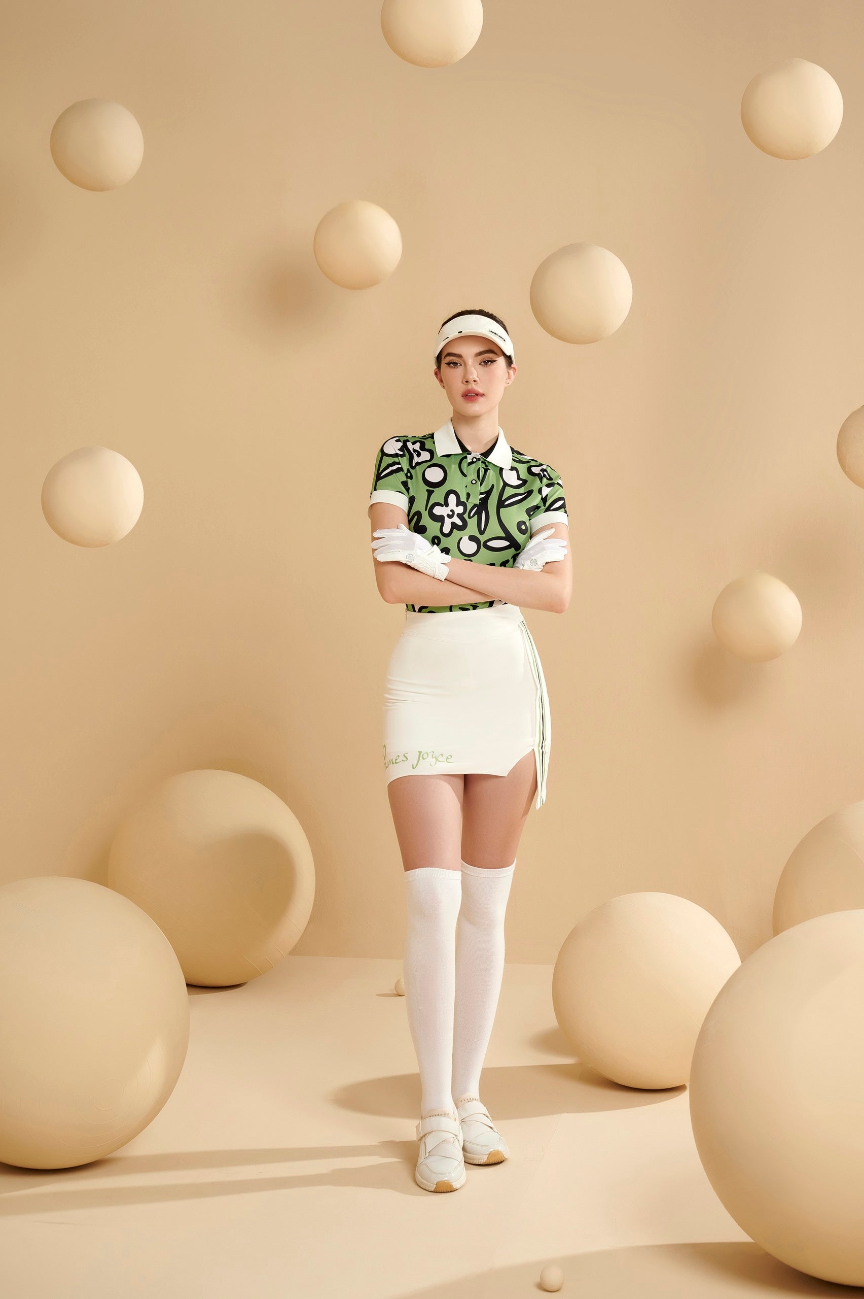 WOMEN GREEN FLOWER POLO