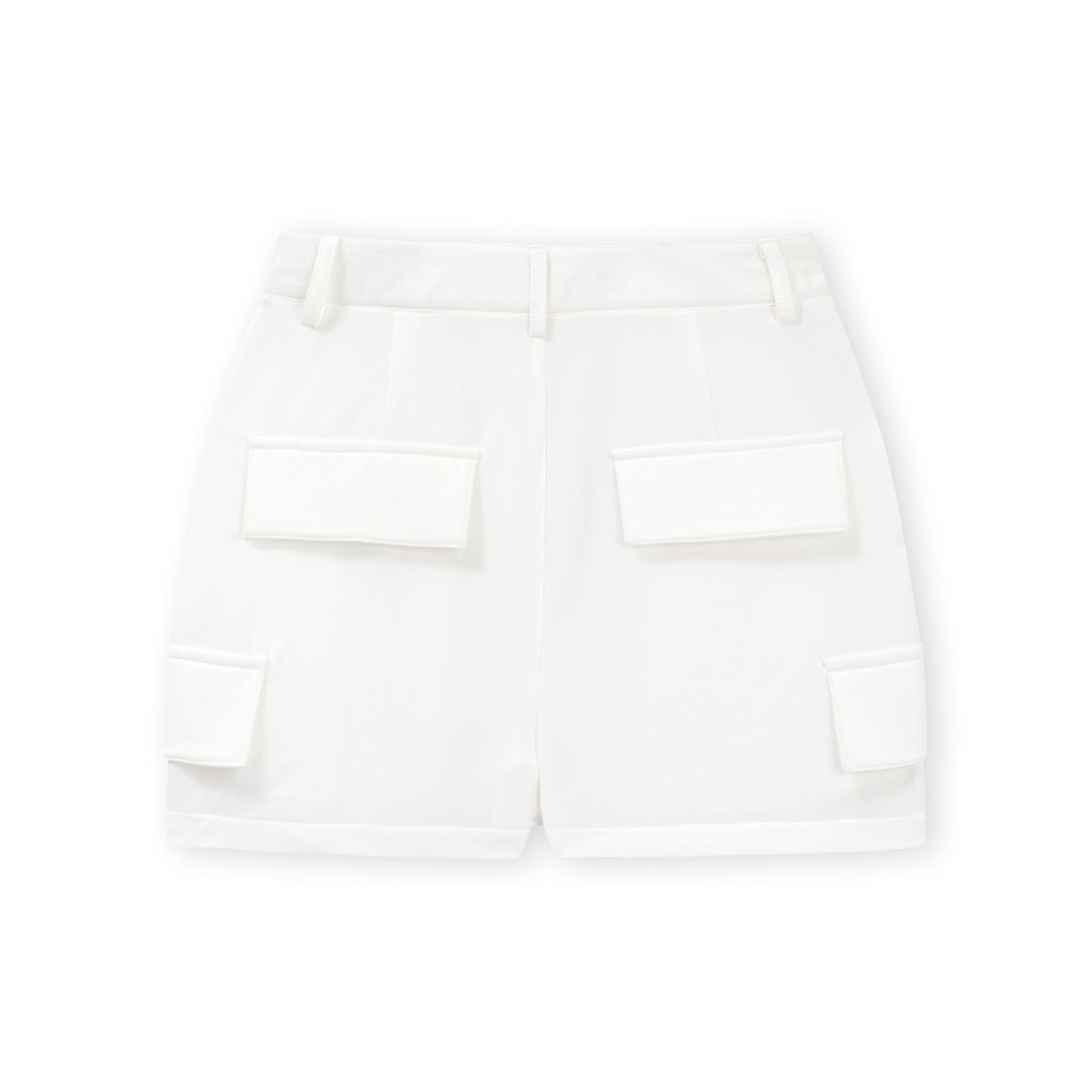 蝴蝶结白色裙子