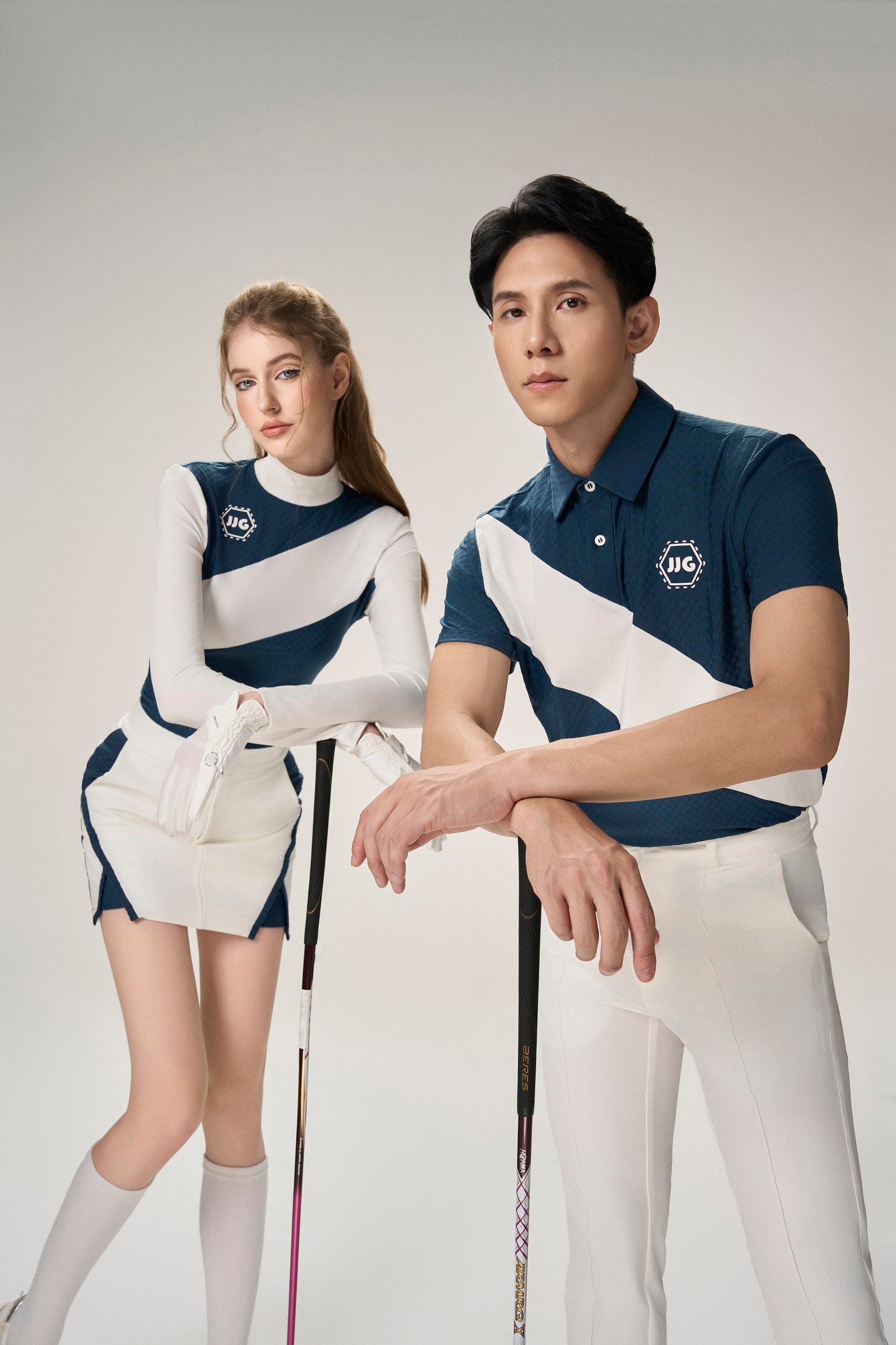 女士绿头鸭 &amp; 白衬衫