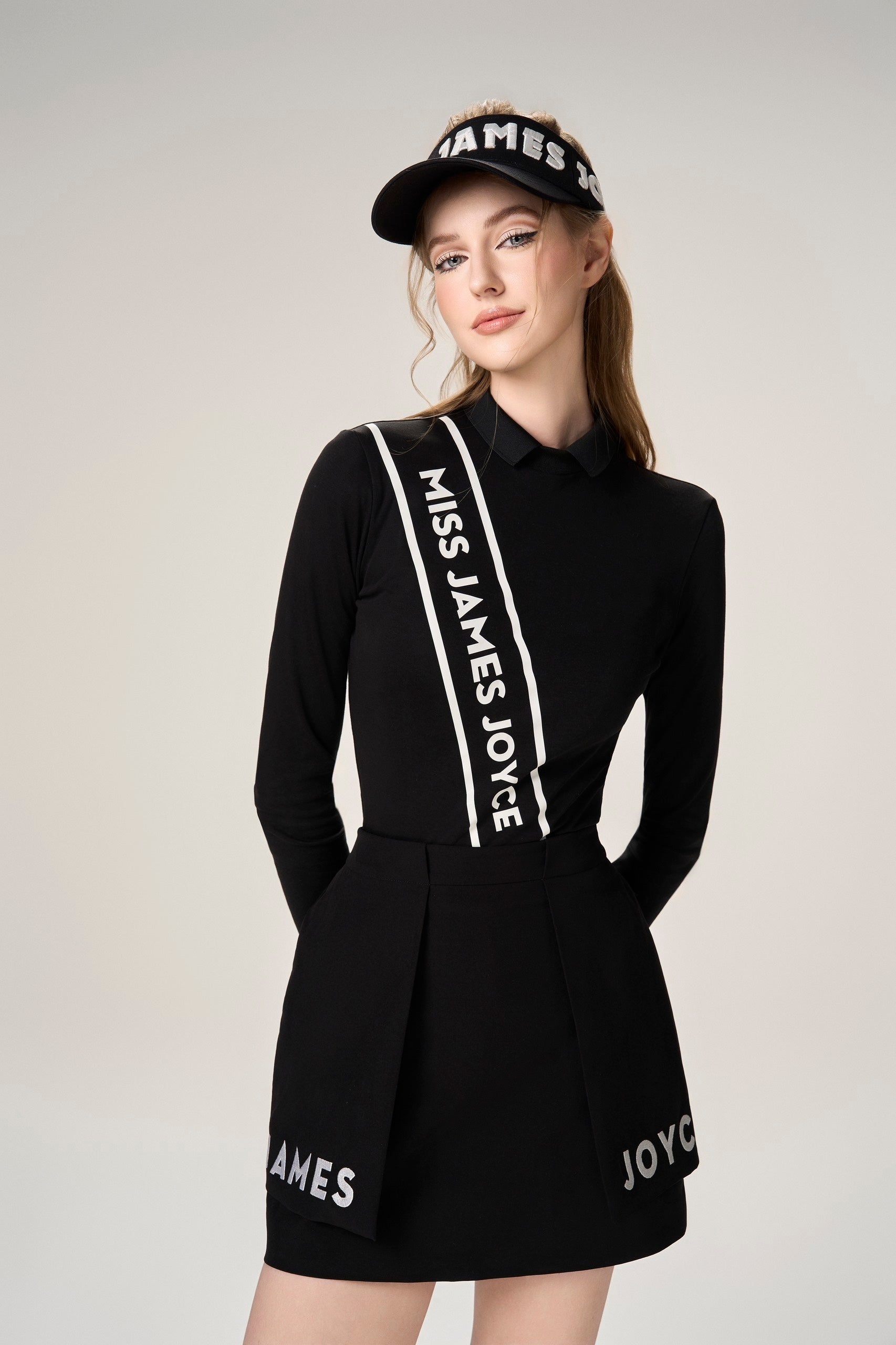 Miss James Joyce' black Skirt