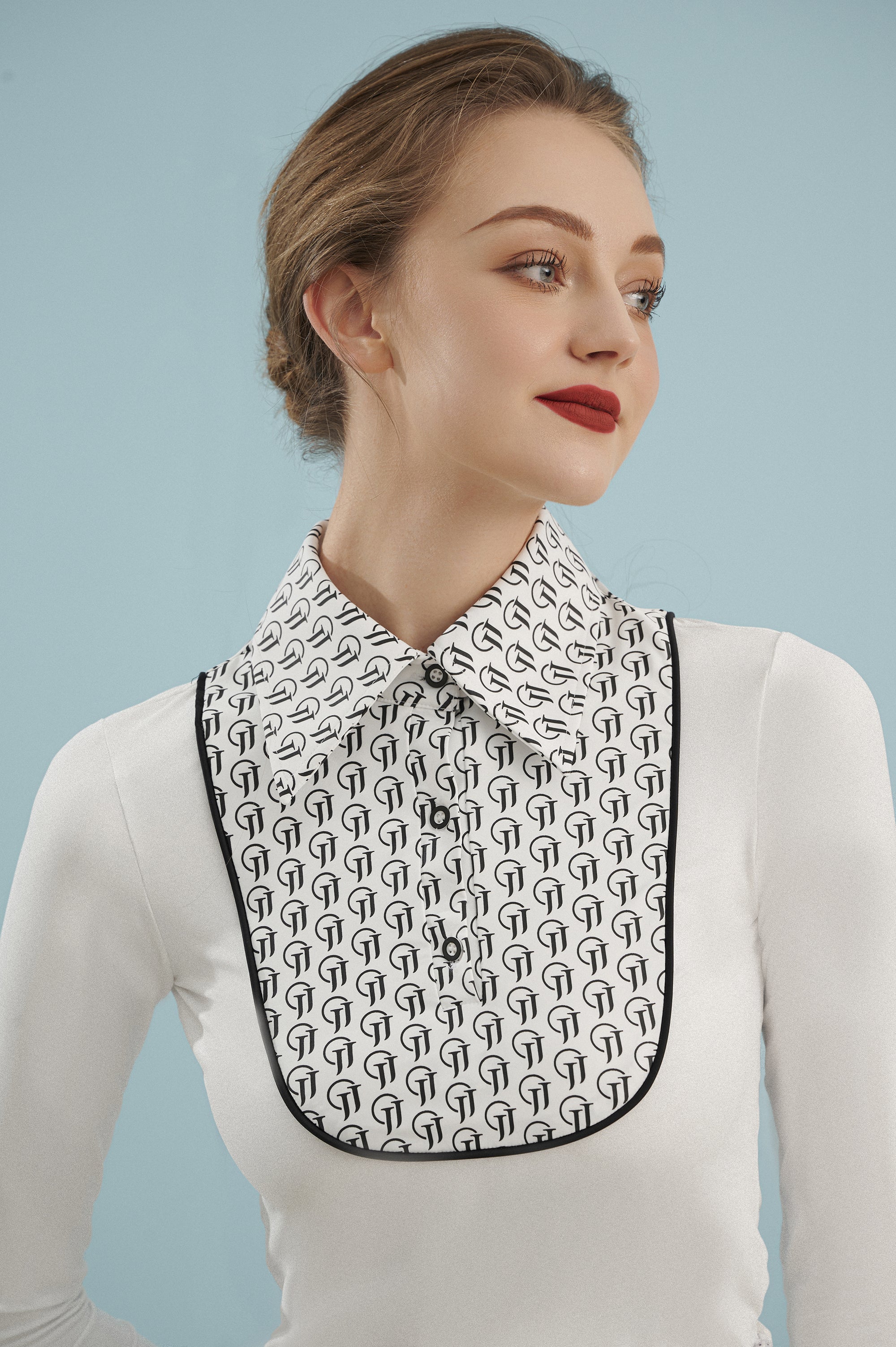 JJG 로고 화이트 셔츠