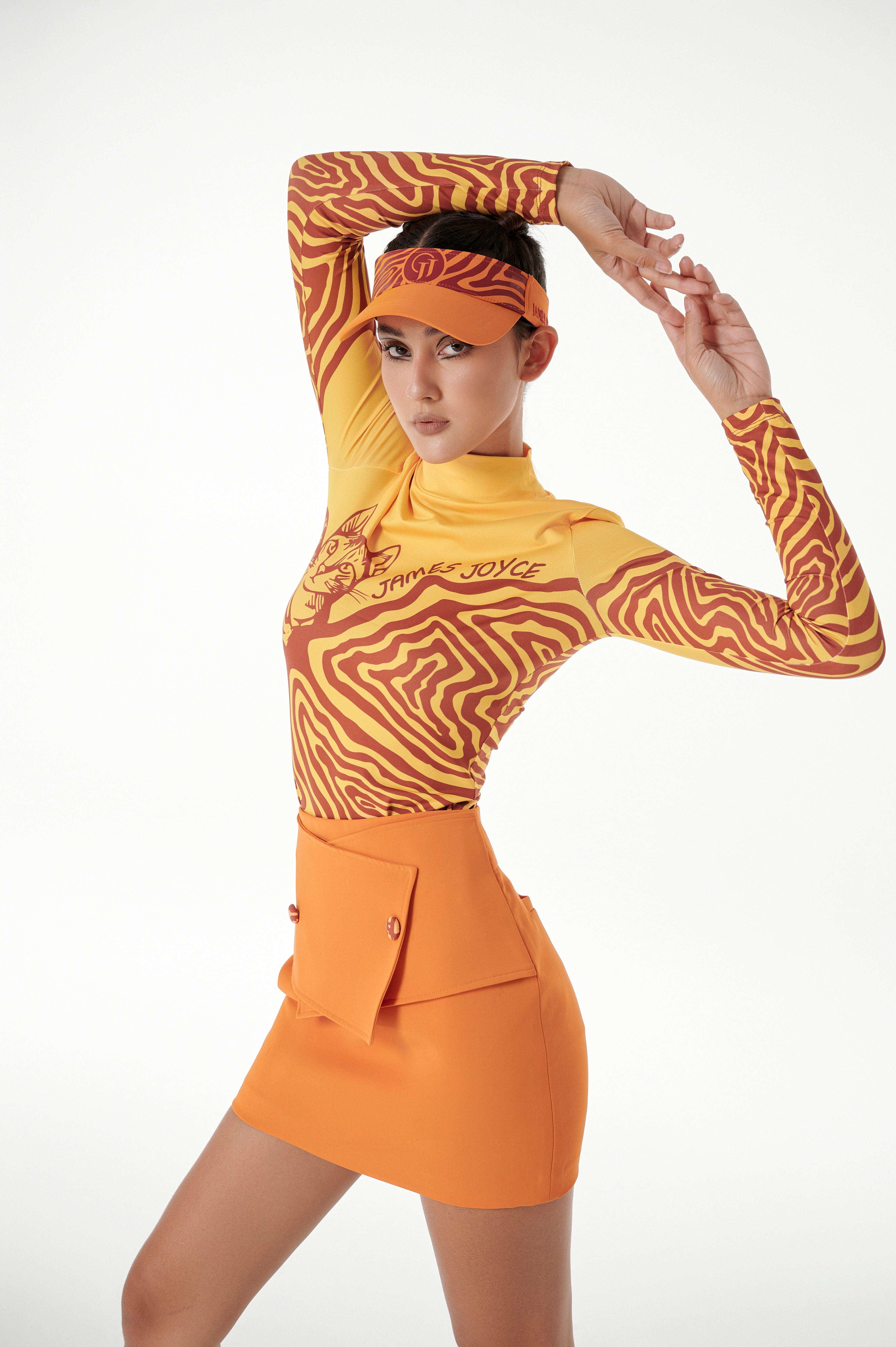 Women ORANGE CAT shirt